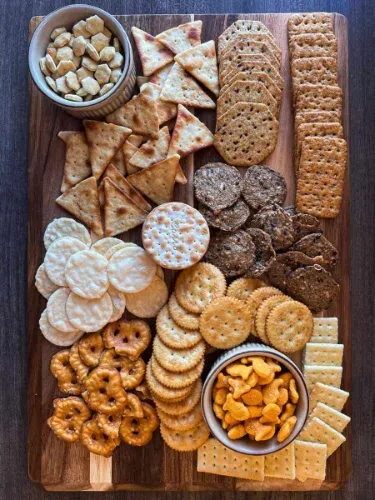 Crisp crackers